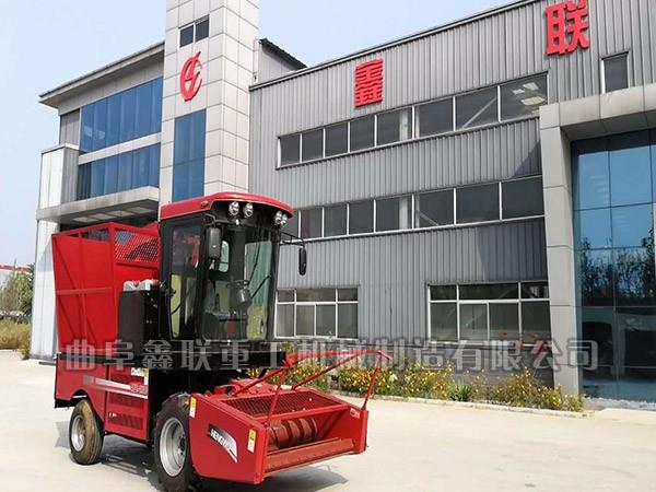 自走式青飼料收獲機